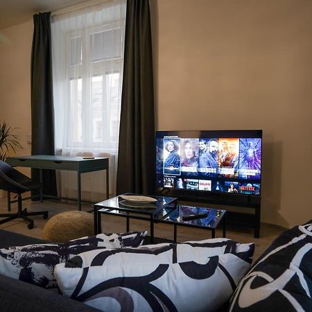 Lucy'S Apartments Оломоуц Екстериор снимка