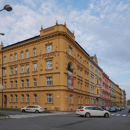 Lucy'S Apartments Оломоуц Екстериор снимка