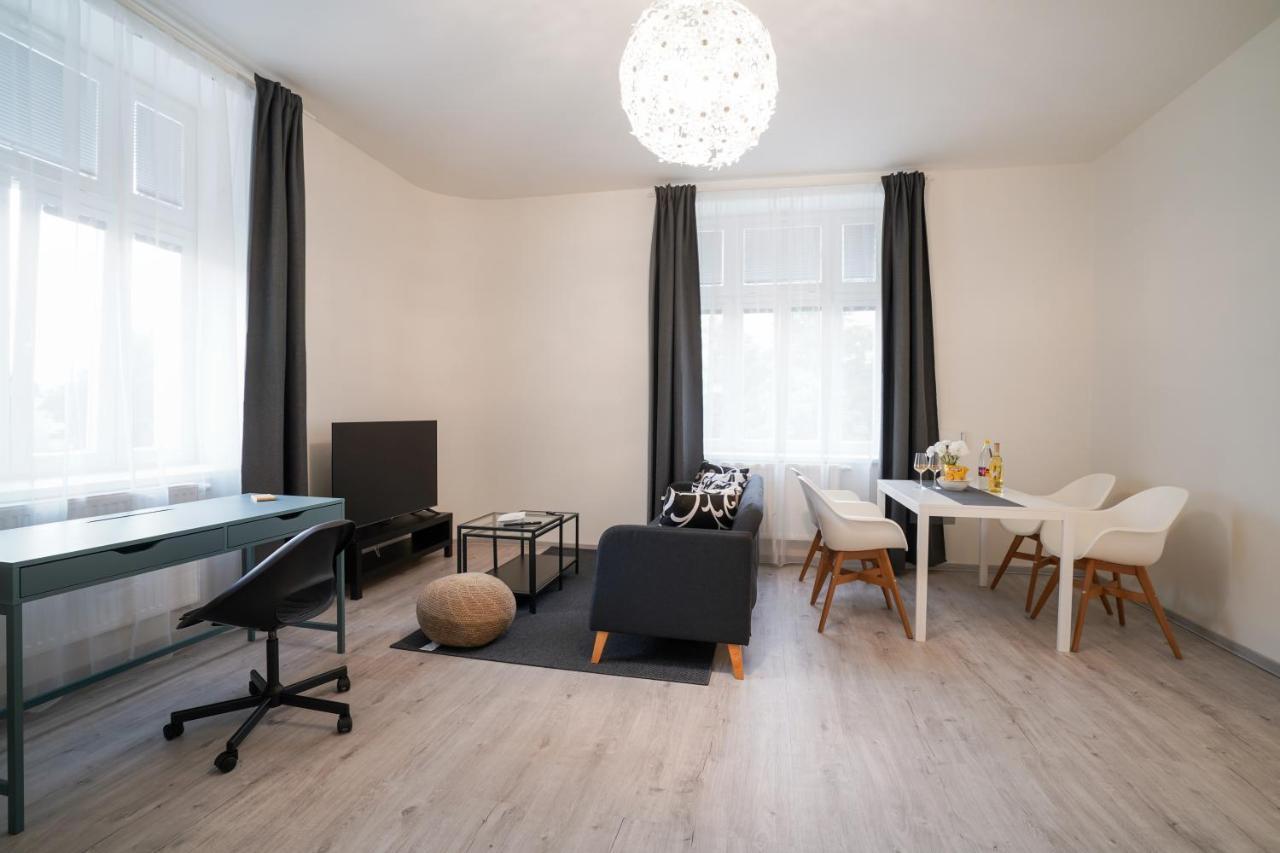 Lucy'S Apartments Оломоуц Екстериор снимка
